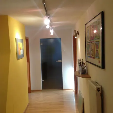 홈스테이 Zwischen Bauhaus Und Park Georgium Dessau-Rosslau