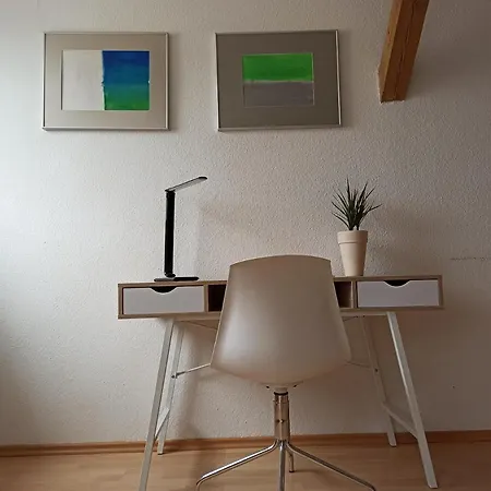 Zwischen Bauhaus Und Park Georgium 홈스테이 Dessau-Rosslau